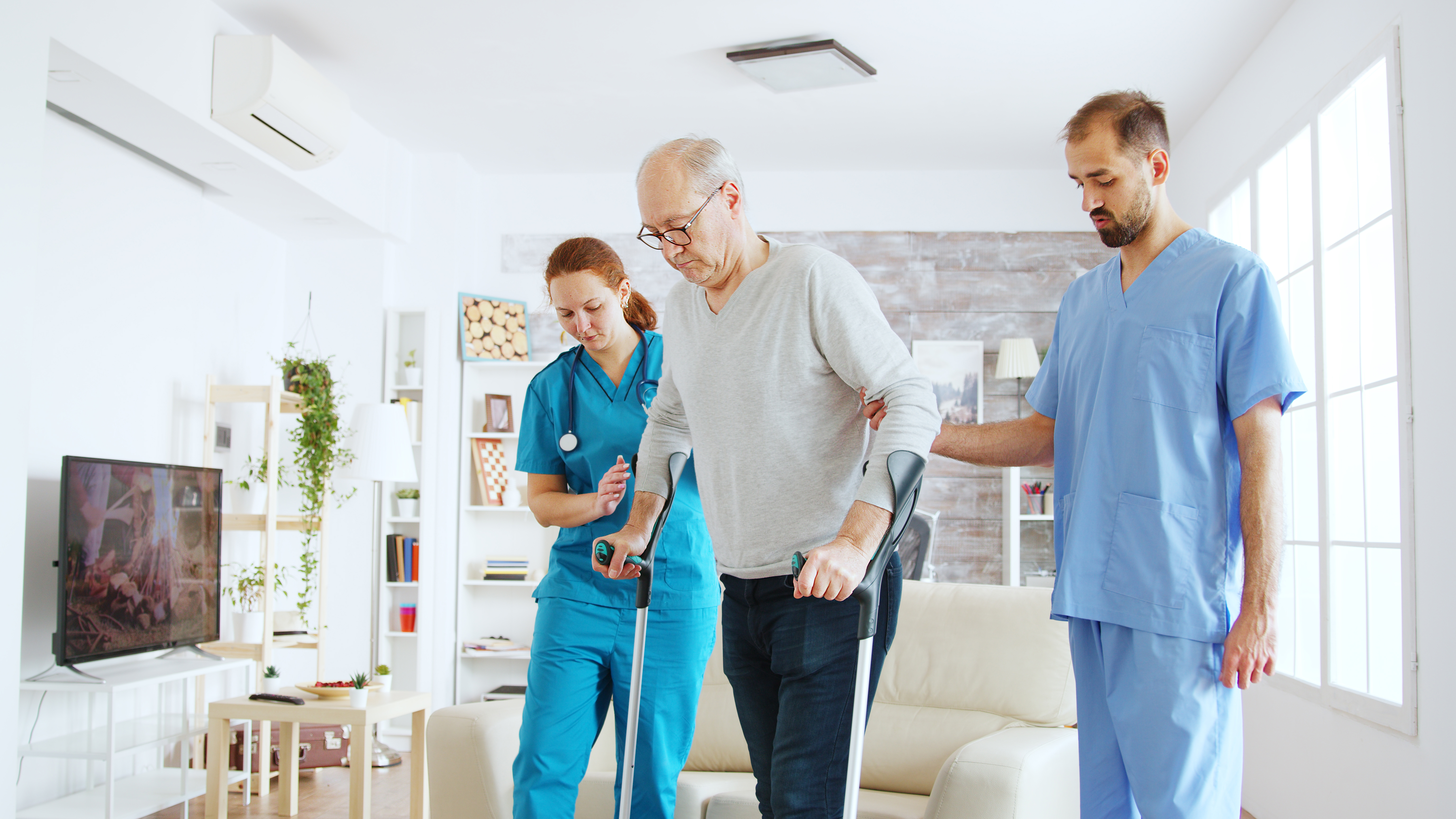 Transforming Home Health: Embracing Innovation with Modern Care Services at Home